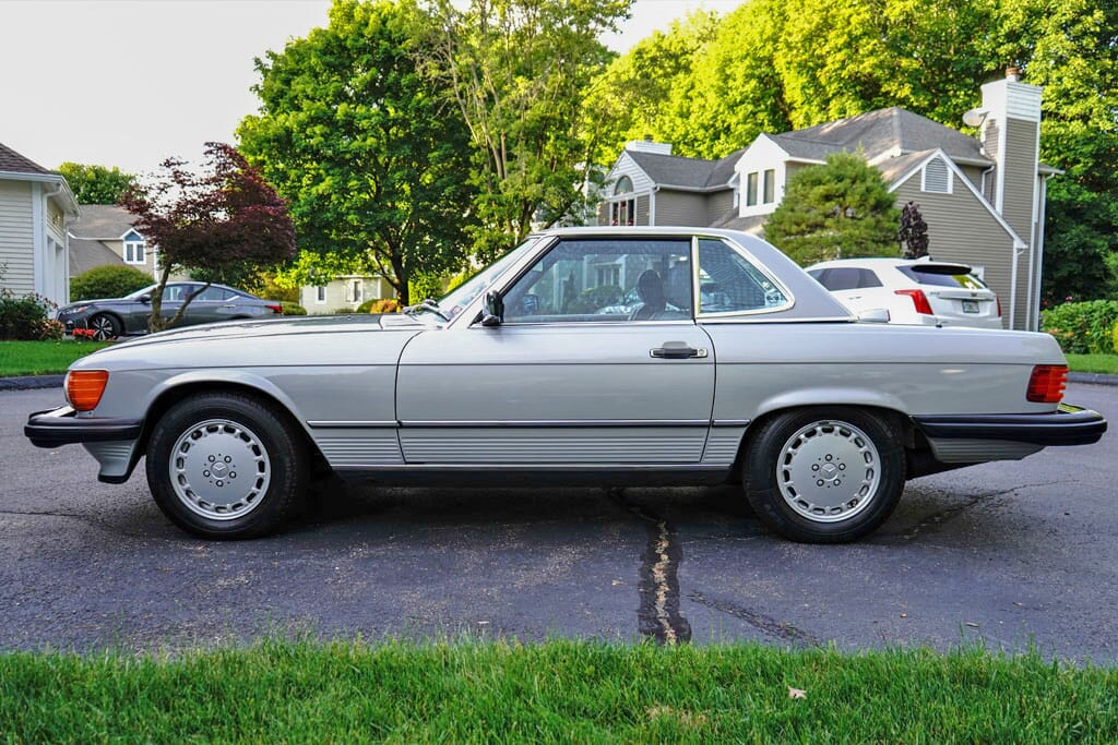 1987 Mercedes-Benz 560SL Convertible for sale
